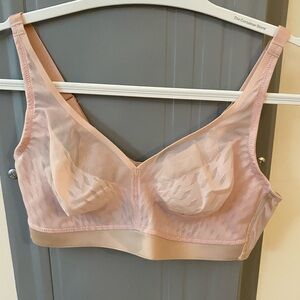 Wacoal Elevated allure wire free bra rose dust